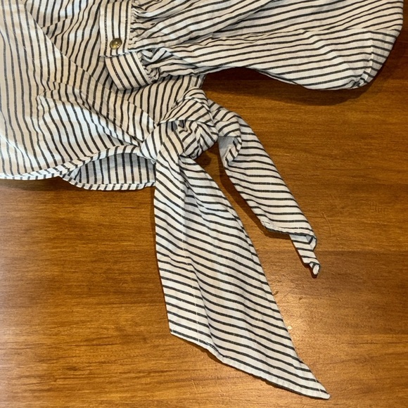 RAG & BONE Blouse Wrap Shirt V-Neck Side Tie Long Sleeved Women’s Size S EUC - Picture 2 of 12